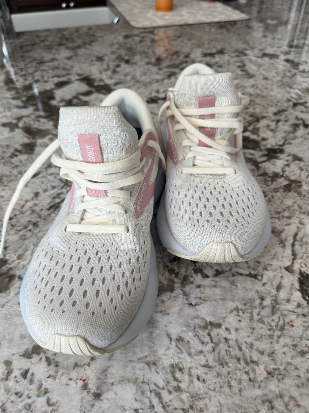 Brooks Brooks Ghost 16 Cushioned Road Running Shoes Womens Size 8.5